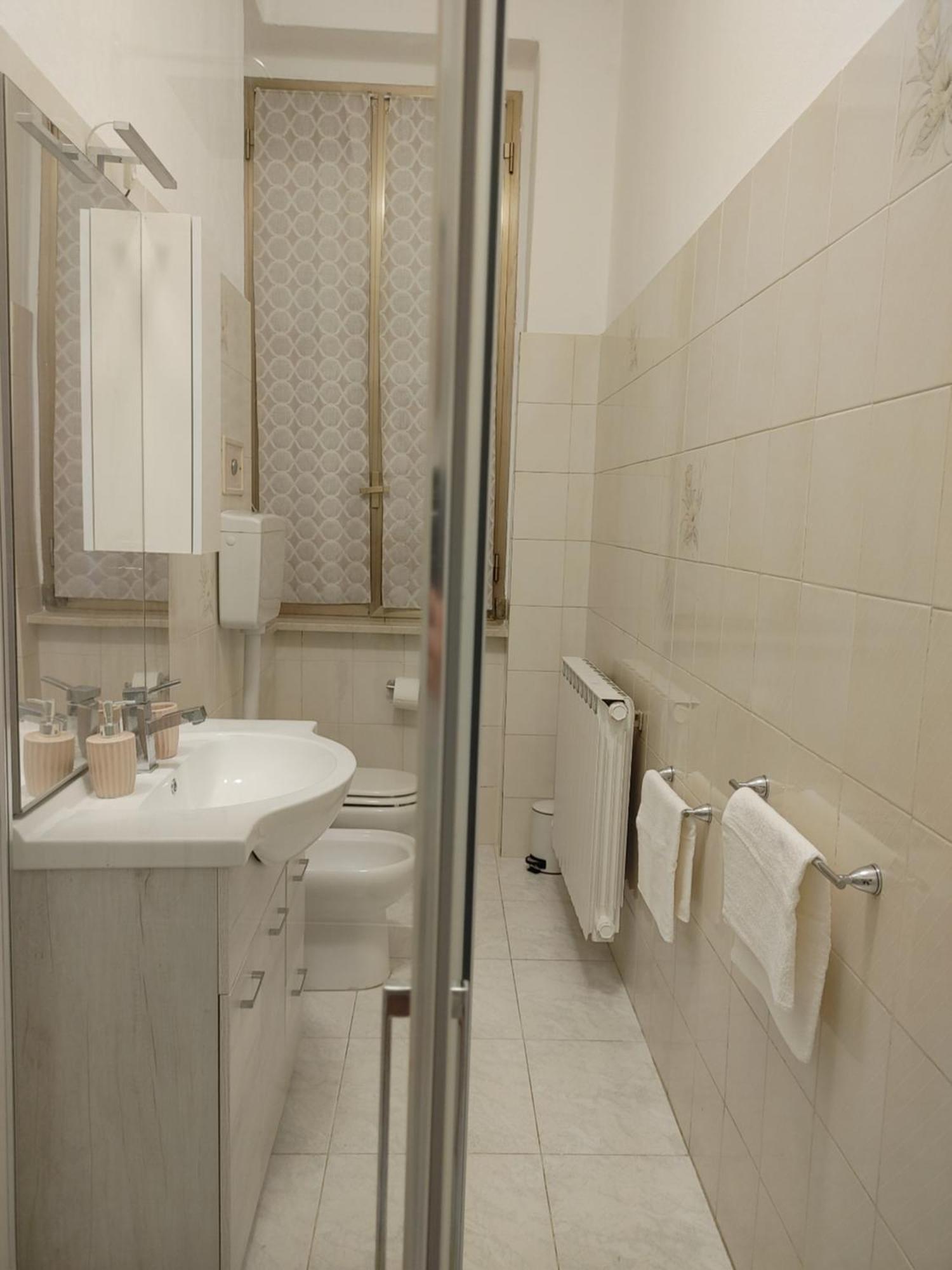 Mazzini Apartment - The V Collection Турате Экстерьер фото